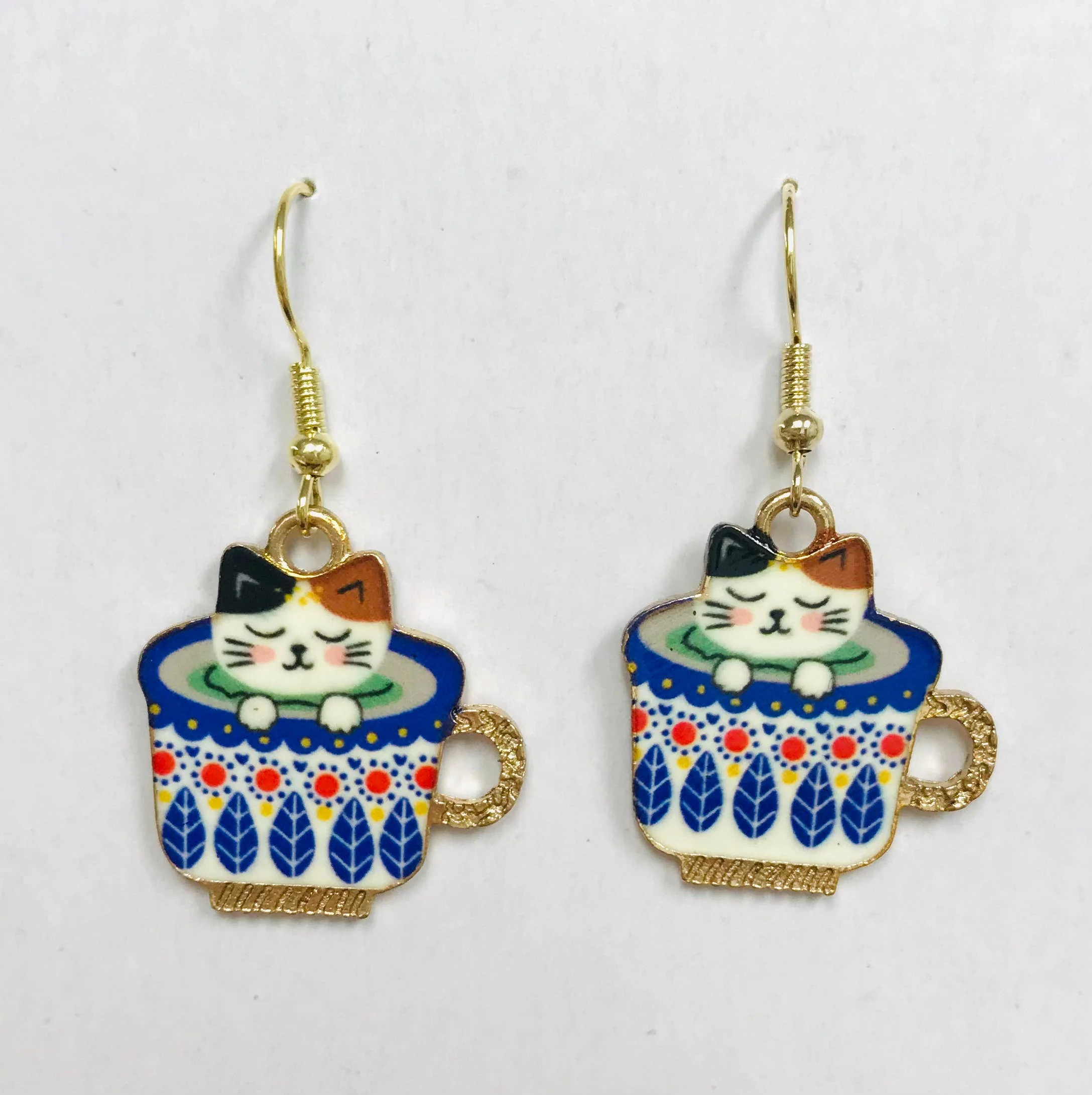 Cat in Blue flora coffee cup Earrings