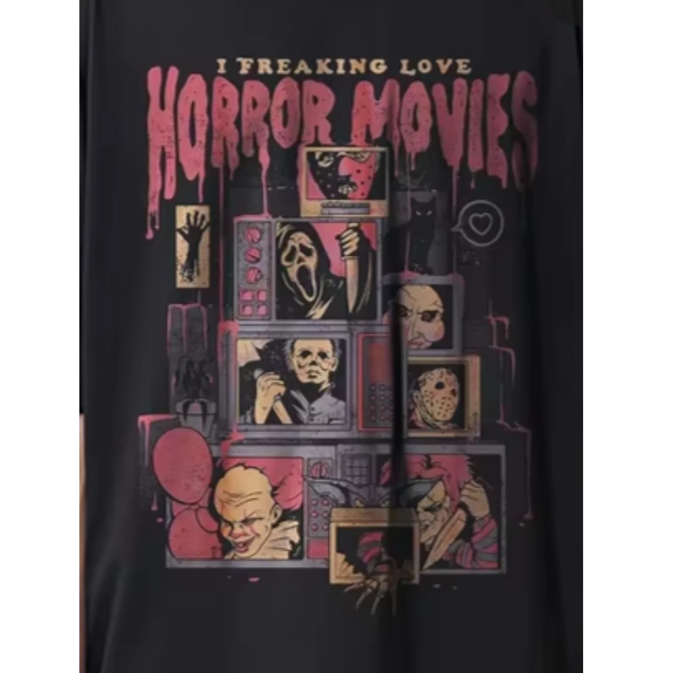 I Freaking Love Horror Movies Unisex Tshirt